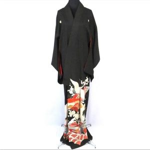 Vintage Japanese Kuro Tomesode